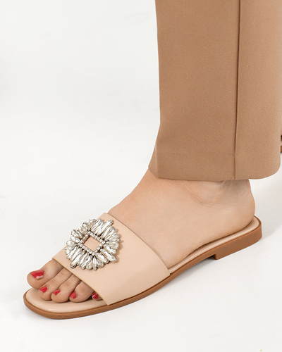 OUTLET Női bézs papucs ezüst díszítéssel. Hipi - Lábbeli