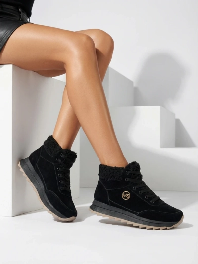 Royalfashion Női szigetelt sportcipő fekete Cerrto