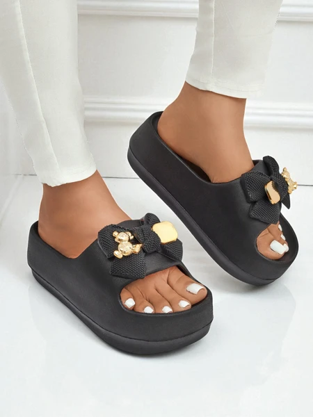 Royalfashion Női gumipapucs dekoratív masnival Alday