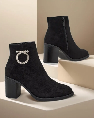 Royalfashion Elegáns női csizma Osiom