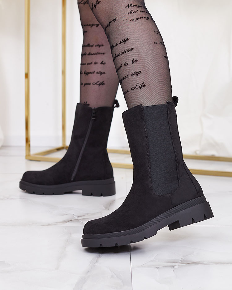 Royalfashion Női csizma fekete színben Opialla