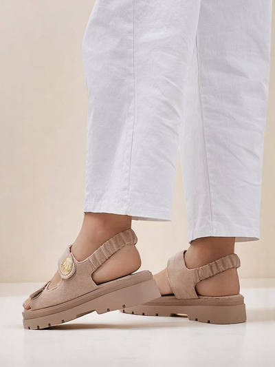 Royalfashion Callista bézs női platform szandál velúrból