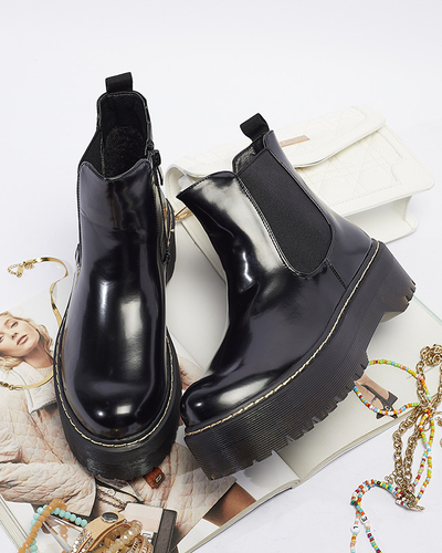 Fekete, vastagabb talpú női bakancs Mallitt- Footwear