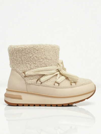 Női a'la hócsizmák bundával, Verruna