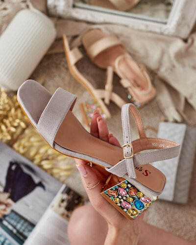 Royalfashion Női szandál kristályokkal Ohvare