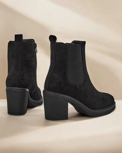 A Royalfashion női bokacsizma Monarin