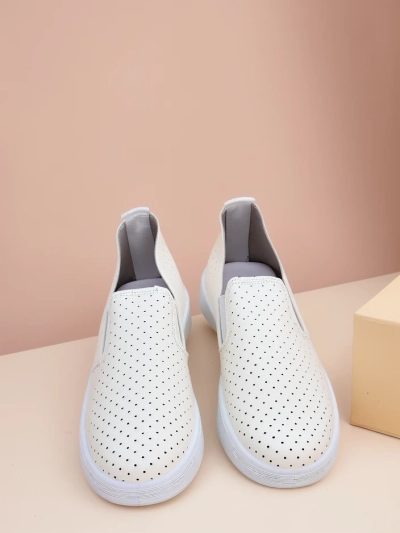 Royalfashion Női perforált sportcipő Musio