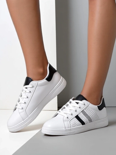 Royalfashion Női áttört Fortay tornacipő