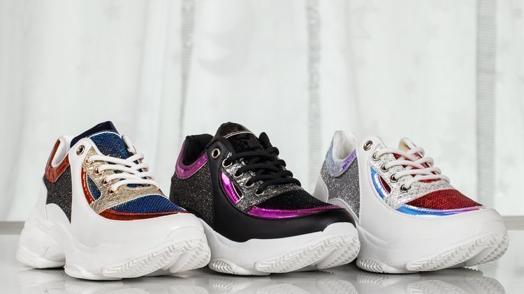 Fehér sportcipő színes betétekkel Outta My Head - Lábbeli