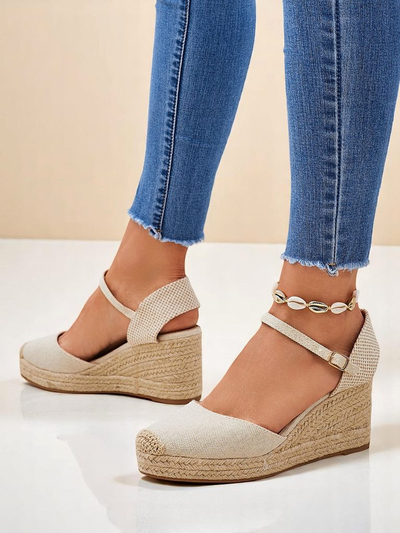 Callista Royalfashion bézs öko-bőr női éksarkú szandál