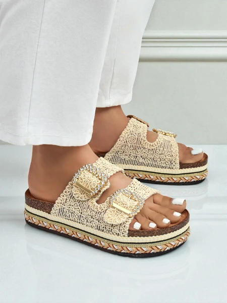 Royalfashion női papucsok strasszos csattal GlamCork