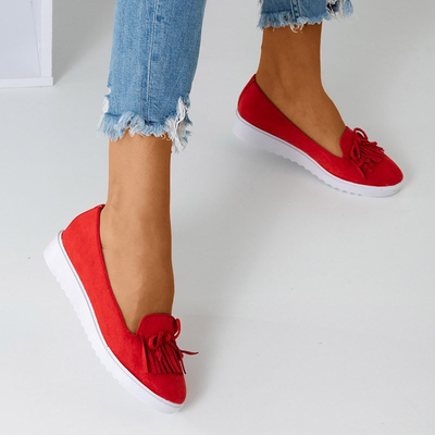 Piros női mokaszin rojtokkal és Laureana íjjal - cipő