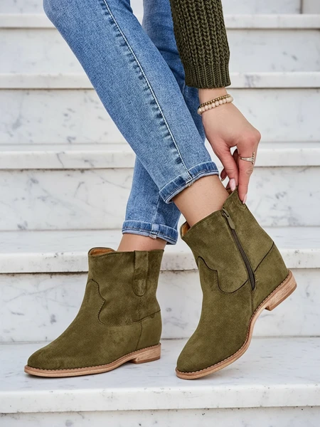 Royalfashion Cipők cowboy stílusban fedett kúp sarkú Patorias