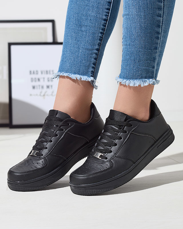 Női tornacipő fekete színben Defaggo - Lábbeli