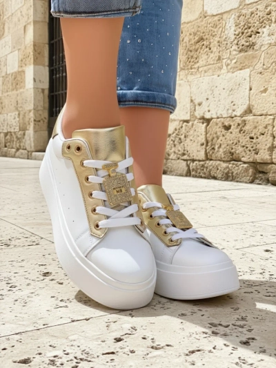 Royalfashion Női sportos Kisoffi tornacipő
