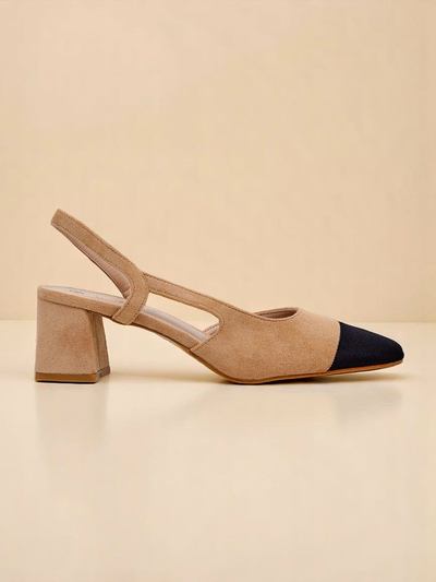 Royalfashion Női alacsony sarkú pumpák díszes orral Eleganzo