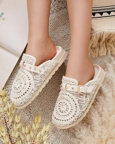 Royalfashion Női flip-flop hímzéssel Leronip
