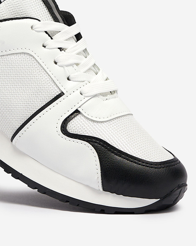 Fehér női sportcipő fekete Ruby betétekkel - Cipő