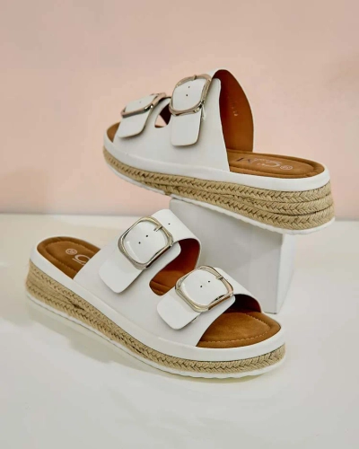 Royalfashion Női flip-flopok csattal Ossfo