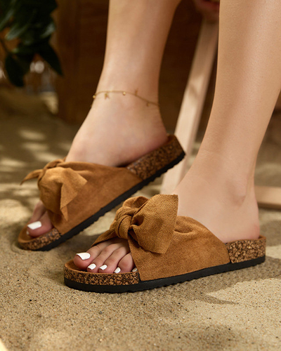 OUTLET Női öko-velúr papucs teve masnival Xeria - Lábbeli