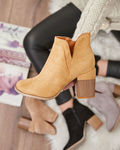 Royalfashion Camel női Ricteas tűsarkú csizma