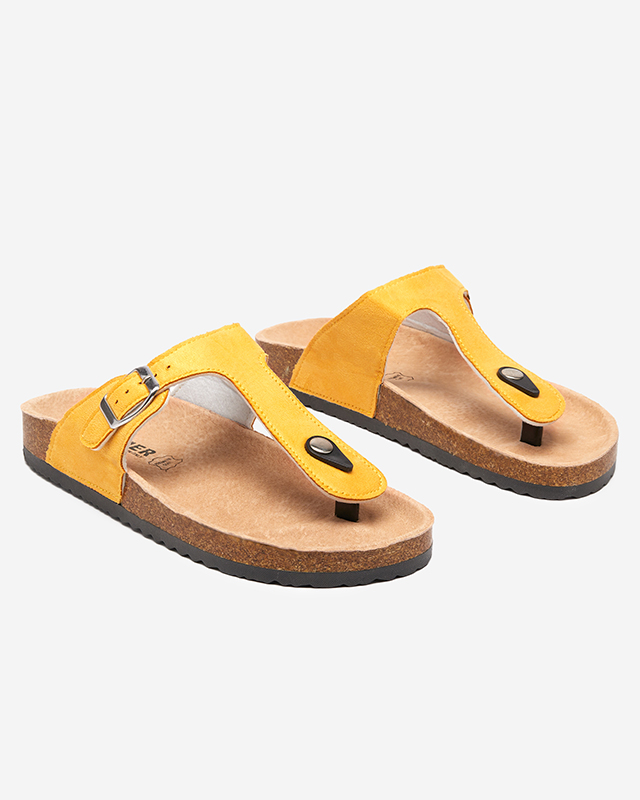 OUTLET Sárga női eco velúr Sodifo-cipő. Cipők