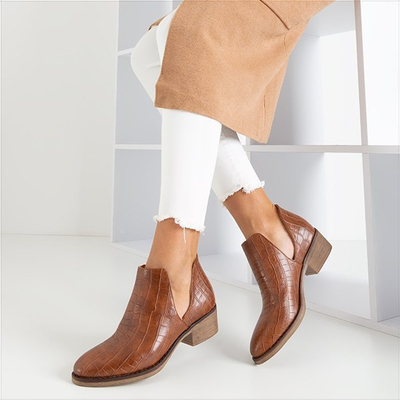 Brązowe wężowe półbuty z wycięciami Piksena - Obuwie