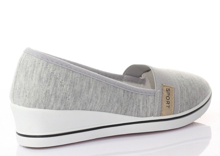 Szare trampki na koturnie - Obuwie