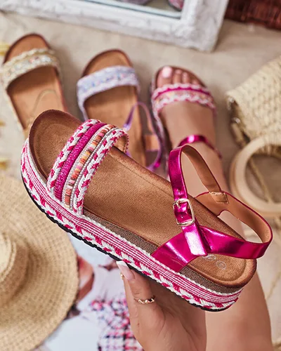 Royalfashion női hímzett Mussir szandál