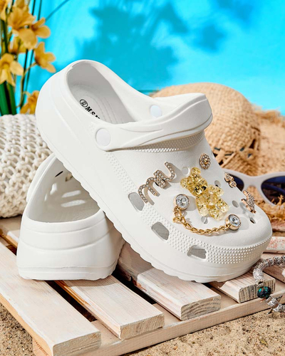 Royalfashion Női gumi flip-flop Fescas díszekkel