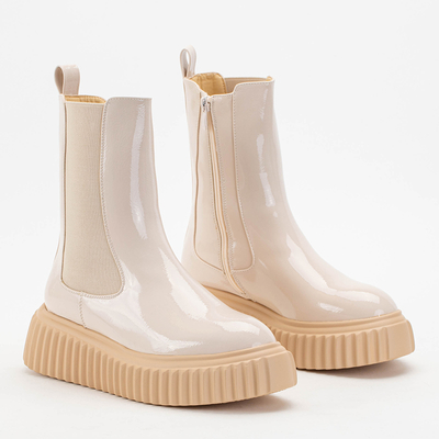 Bézs lakkozott női Monka csizma - Cipő