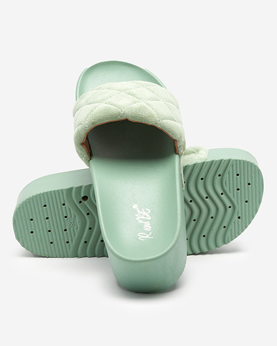 Zöld női steppelt szandál a Koriner platformon - Lábbeli