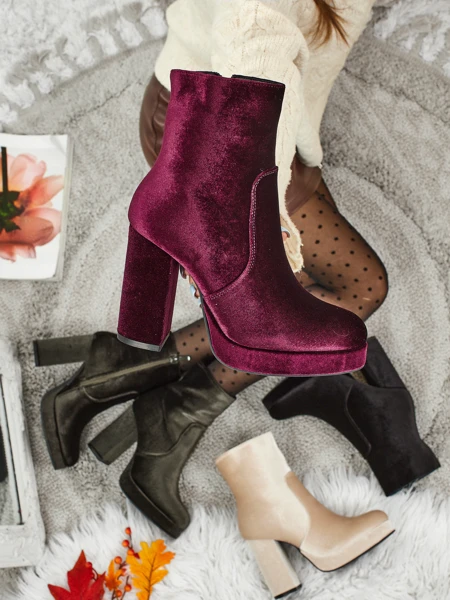 Női vastag sarkú bokacsizma, velúr hatású, Miss
