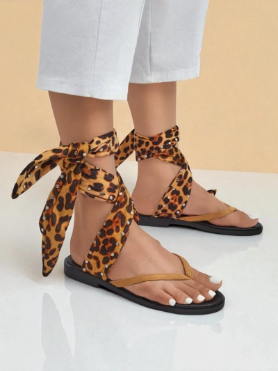 Royalfashion női papucsok díszes pánttal Safari Sweet