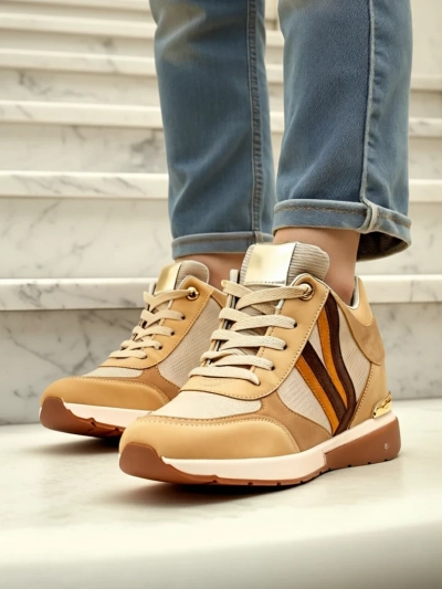 Sneakers Verona Barna Öko Bőrből Magas Sarkú