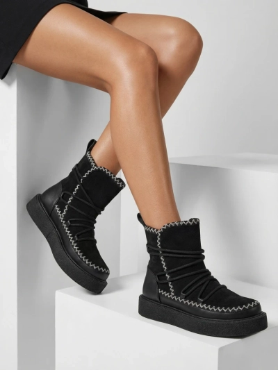 Royalfashion női fűzős hócsizma Siozi