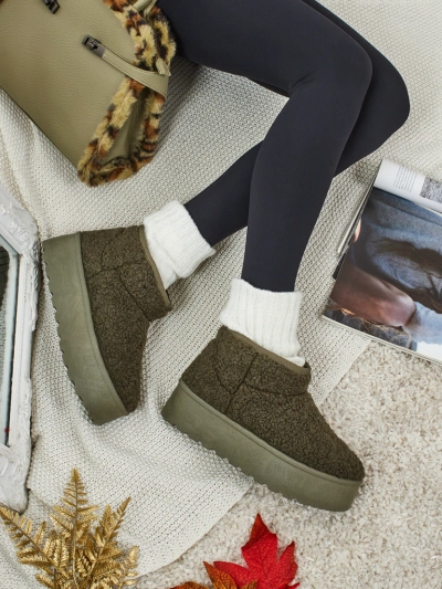 Rövid női a'la Marellin hócsizmák