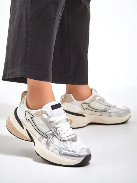 Royalfashion Női Sportcipők vastagabb talpon Beysa