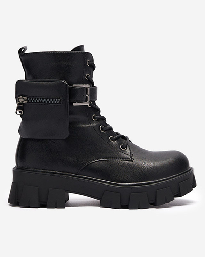 OUTLET Fekete női bagger csizma tasakkal Feffle- Footwear