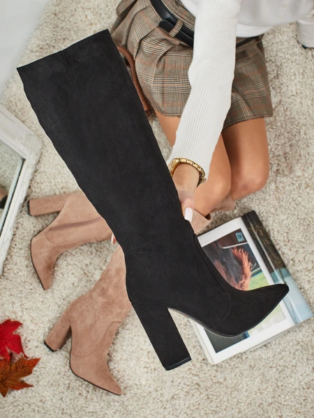 Feravi női eco velúr csizma vastag sarokkal