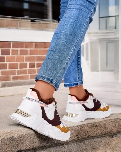 Royalfashion női szigetelt tornacipő Cyrenna