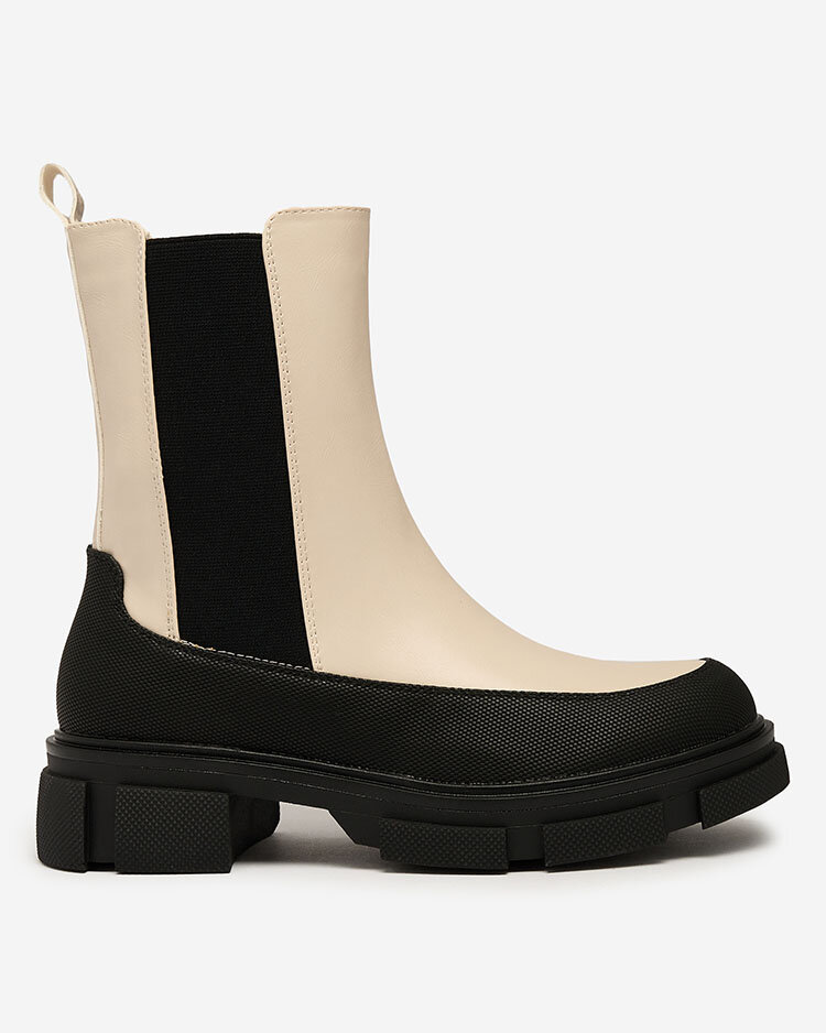 Royalfashion Női csizma fekete színben Opialla