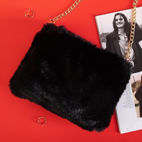 Fekete szőrmés táska aranyláncon - Táskák