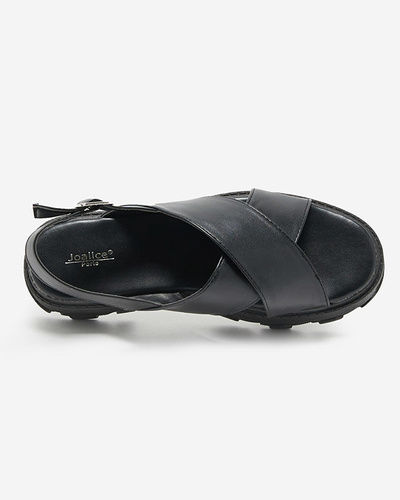 OUTLET Fekete női szandál vastag talpon a Denidas - Footwear cégtől