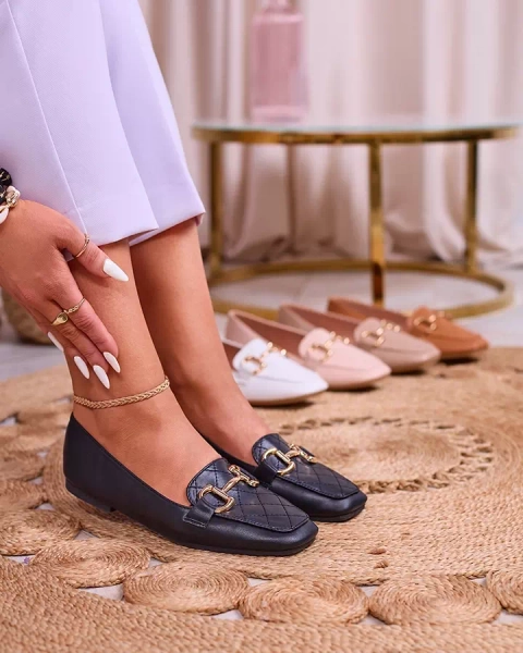 Royalfashion Fekete női steppelt mokaszin arany díszítéssel Wetifa