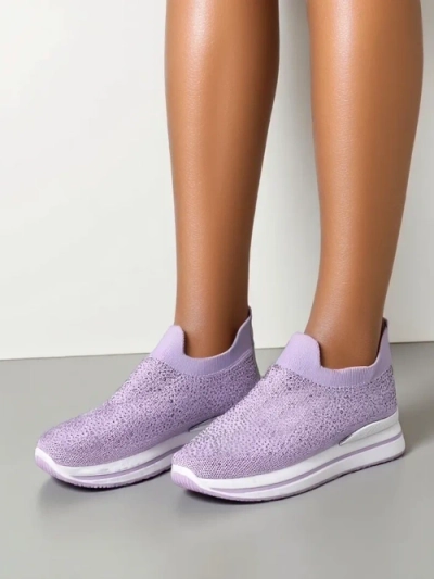 Royalfashion slip-on női sportcipők strasszokkal Adeq