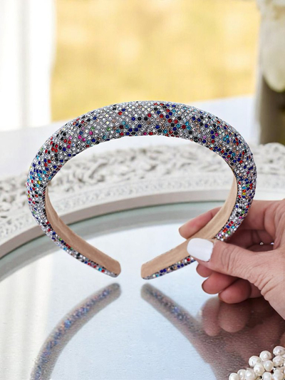 Royalfashion Hajpánt strasszkövekkel és gyöngyökkel Bianka