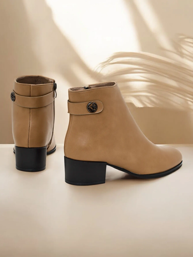 Royalfashion női csizmák Letitto