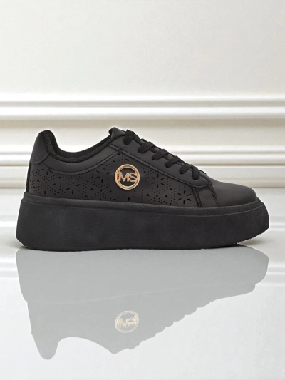Női platformos sneakers Perseida Royalfashion fekete eco bőr