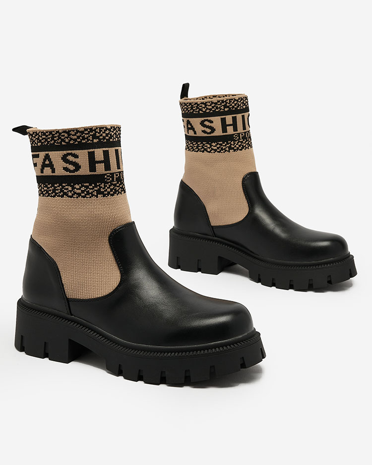 Royalfashion Világosbarna női csizma szövet felsőrésszel Fahione